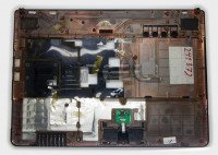 <!--Верхняя часть корпуса с тачпадом для RoverBook V751, wh6-39-M670U2-013 (разбор)-->