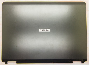 <!--Крышка матрицы для Toshiba A100, 6070B0081903 (разбор)-->